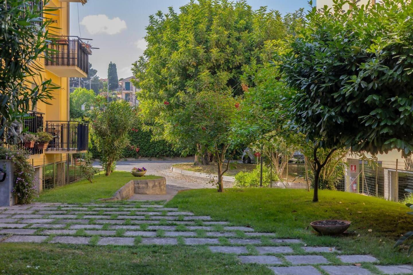 דיאנו מרינה Stiloso Bilocale Terraceparking מראה חיצוני תמונה